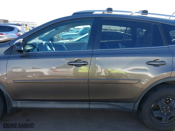 2013 Toyota RAV4 LE with VIN 2T3ZFREV1DW062149, listed as a IAAI auction lot 41862328 with 105,865 mi miles. Bid and sale history available at carsss.com. Image 15.