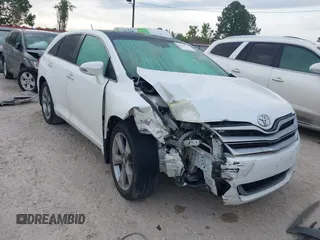 2014 Toyota Venza LE z VIN 4T3ZK3BB7EU067702, wystawiony jako IAAI lot #42017574 z przebiegiem 121 952 mil mil oraz . Historia ofert i sprzedaży dostępna na DreamBid. Obrazek 1.