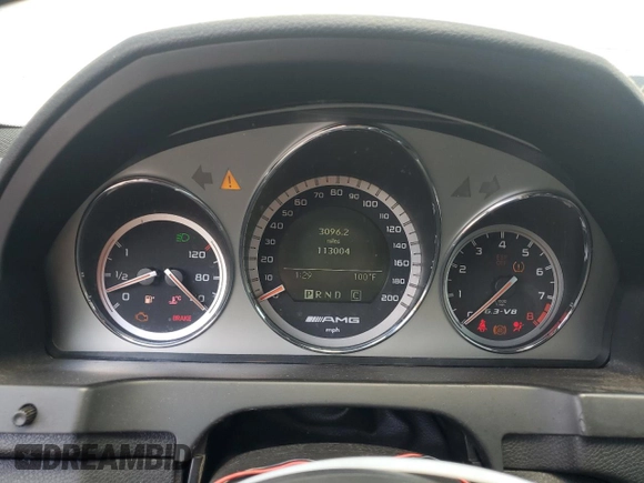 2008 Mercedes-Benz C 63 AMG с VIN WDDGF77X78F194162, выставлен на аукционе Copart как лот 62145645 с пробегом 113 004 миль миль и Чистый • Clean title. История ставок и продаж доступна на DreamBid. Изображение 9.