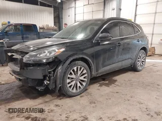 2020 Ford Escape Titanium с VIN 1FMCU9J95LUB09095, выставлен на аукционе IAAI как лот 41648235 с пробегом 68 474 миль миль и . История ставок и продаж доступна на DreamBid. Изображение 18.