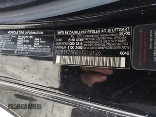 2004 Mercedes-Benz CLK 500 z VIN WDBTK75G24T012126, wystawiony jako IAAI lot #41514021 z przebiegiem 135 901 mil mil oraz . Historia ofert i sprzedaży dostępna na DreamBid. Obrazek 9.