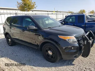 2015 Ford Utility Police Interceptor with VIN 1FM5K8ARXFGC68609, listed as a Copart auction lot 70472644 with 128,891 mi miles and Salvage Title. Bid and sale history available at carsss.com. Image 4.