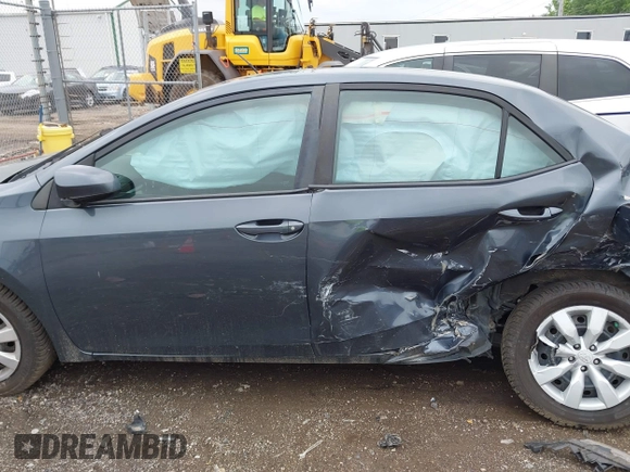 2016 Toyota Corolla L z VIN 5YFBURHE1GP462682, wystawiony jako IAAI lot #42440995 z przebiegiem 105 977 mil mil oraz . Historia ofert i sprzedaży dostępna na DreamBid. Obrazek 15.