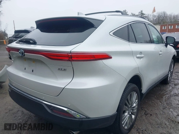 2023 Toyota Venza LE z VIN JTEAAAAH1PJ130932, wystawiony jako IAAI lot #41944972 z przebiegiem 18 870 mil mil oraz . Historia ofert i sprzedaży dostępna na DreamBid. Obrazek 4.
