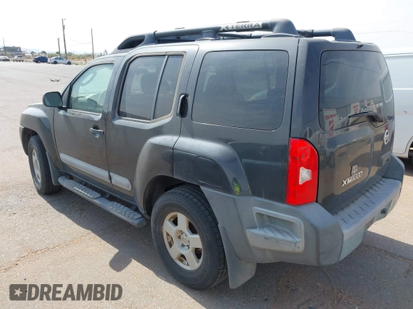 2005 Nissan Xterra SE z VIN 5N1AN08U75C638521, wystawiony jako IAAI lot #42397492 z przebiegiem 132 892 mil mil oraz . Historia ofert i sprzedaży dostępna na DreamBid. Obrazek 3.