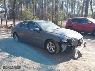 2021 Hyundai Sonata SE with VIN 5NPEG4JAXMH074129, listed as a IAAI auction lot 41775804 with 83,359 mi miles. Bid and sale history available at carsss.com. Image 1.