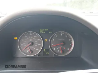 2006 Volvo S40 2.4L с VIN YV1MS382162195052, выставлен на аукционе IAAI как лот 42191212 с пробегом 177 112 миль миль и . История ставок и продаж доступна на DreamBid. Изображение 7.