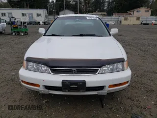 1996 Honda Accord LX with VIN 1HGCD5639TA158062, listed as a Copart auction lot 47434945 with 156,519 mi miles and Salvage Title. Bid and sale history available at DreamBid. Image 5.