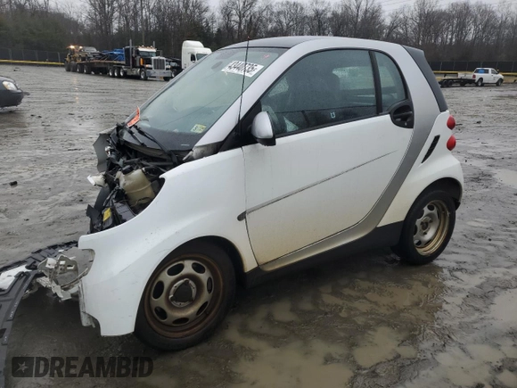 2012 Smart fortwo Pure with VIN WMEEJ3BA7CK574275, listed as a Copart auction lot 43440735 with Not provided miles and Salvage title. Bid and sale history available at DreamBid. Image 1.