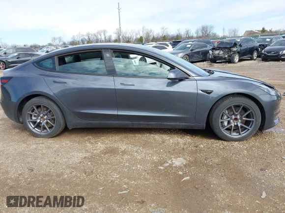 2023 Tesla Model 3 с VIN 5YJ3E1EA1PF716004, выставлен на аукционе IAAI как лот 41809672 с пробегом 2 775 миль миль и . История ставок и продаж доступна на DreamBid. Изображение 13.