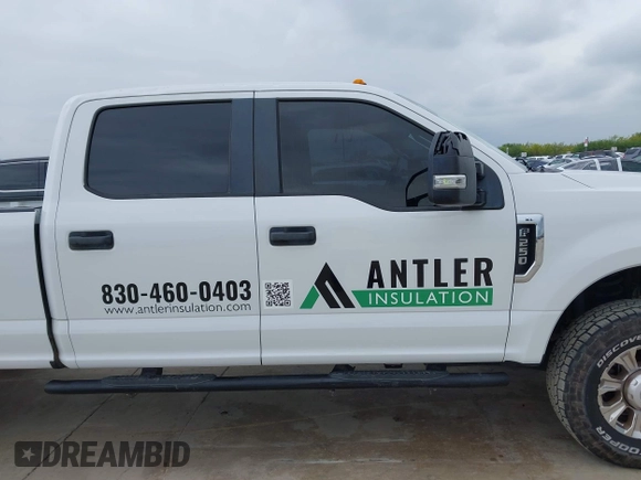 2018 Ford F-250 XL with VIN 1FT7W2B62JEB98479, listed as a IAAI auction lot 42062513 with 147,521 mi miles and . Bid and sale history available at DreamBid. Image 13.