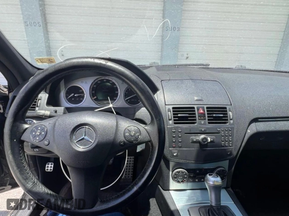 2008 Mercedes-Benz C 300 Sport with VIN WDDGF81X48F118820, listed as a Copart auction lot 64808465 with 169,933 mi miles and Salvage title. Bid and sale history available at DreamBid. Image 9.