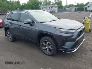 2024 Toyota RAV4 SE with VIN JTMAB3FV3RD225800, listed as a IAAI auction lot 42450652 with 2,316 mi miles and . Bid and sale history available at DreamBid. Image 1.