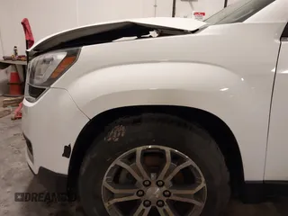 2016 GMC Acadia SLT with VIN 1GKKVSKDXGJ149675, listed as a IAAI auction lot 41833445 with 176,706 mi miles and . Bid and sale history available at DreamBid. Image 18.