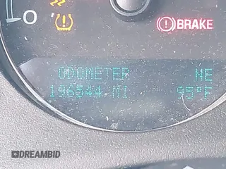 2011 Chevrolet Suburban LS с VIN 1GNSCHE07BR333292, выставлен на аукционе IAAI как лот 42749660 с пробегом 196 544 миль миль и . История ставок и продаж доступна на DreamBid. Изображение 15.