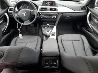 2017 BMW 3 Series 320i xDrive with VIN WBA8E5G32HNU45465, listed as a Copart auction lot 53291015 with 38,728 mi miles and Salvage title. Bid and sale history available at DreamBid. Image 8.