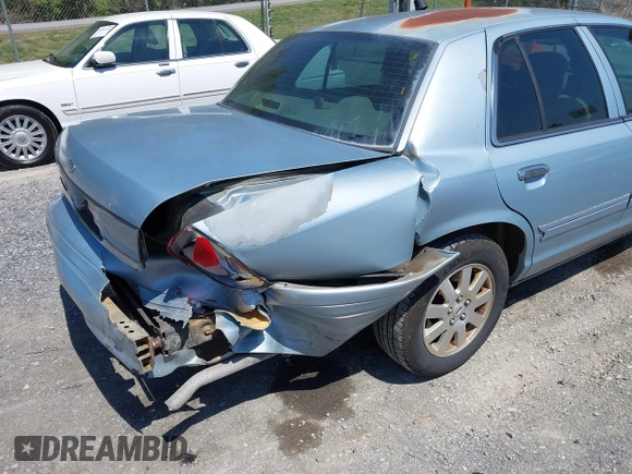 2007 Ford Crown Victoria LX z VIN 2FAFP74V37X122518, wystawiony jako IAAI lot #42071004 z przebiegiem 228 547 mil mil oraz . Historia ofert i sprzedaży dostępna na DreamBid. Obrazek 17.