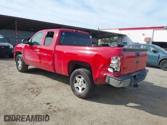2007 Chevrolet Silverado 1500 LT w/2LT with VIN 2GCEC19J971669428, listed as a IAAI auction lot 41681937 with 243,059 mi miles. Bid and sale history available at carsss.com. Image 3.