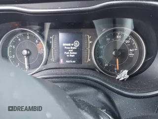 2019 Jeep Cherokee Latitude Plus with VIN 1C4PJMLB9KD469308, listed as a IAAI auction lot 41590025 with 46,676 mi miles. Bid and sale history available at carsss.com. Image 7.