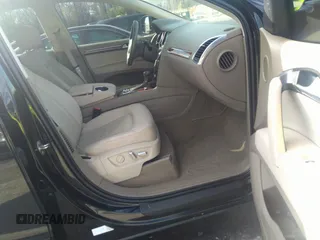 2015 Audi Q7 3.0T Premium with VIN WA1CGAFE5FD028390, listed as a IAAI auction lot 34964639 with 82,332 mi miles. Bid and sale history available at carsss.com. Image 5.