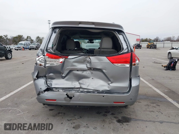 2011 Toyota Sienna XLE AAS with VIN 5TDYK3DC5BS150527, listed as a IAAI auction lot 41143189 with 147,551 mi miles and . Bid and sale history available at DreamBid. Image 16.
