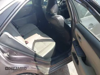 2016 Toyota Camry XSE with VIN 4T1BK1FK8GU574734, listed as a IAAI auction lot 40193419 with 176,077 mi miles. Bid and sale history available at carsss.com. Image 8.