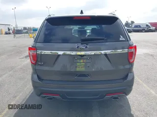 2018 Ford Explorer XLT z VIN 1FM5K7D82JGB56585, wystawiony jako IAAI lot #42129728 z przebiegiem 39 007 mil mil oraz . Historia ofert i sprzedaży dostępna na DreamBid. Obrazek 16.