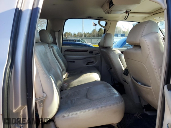 2005 Cadillac Escalade ESV z VIN 3GYFK66N35G271111, wystawiony jako Copart lot #43192695 z przebiegiem 186 144 mil mil oraz Tytuł czysty. Historia ofert i sprzedaży dostępna na DreamBid. Obrazek 11.
