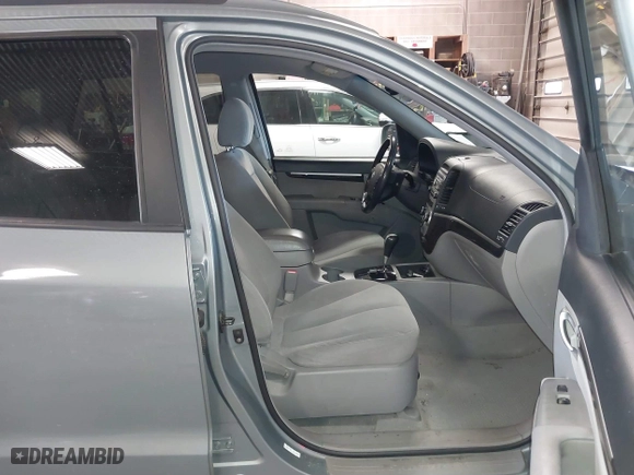 2008 Hyundai Santa Fe SE with VIN 5NMSH13E88H132269, listed as a IAAI auction lot 41854833 with 88,650 mi miles. Bid and sale history available at carsss.com. Image 5.