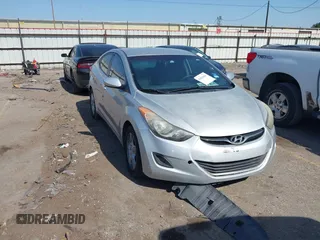 2013 Hyundai Elantra GLS с VIN KMHDH4AE9DU680552, выставлен на аукционе IAAI как лот 42020463 с пробегом 185 635 миль миль и . История ставок и продаж доступна на DreamBid. Изображение 1.