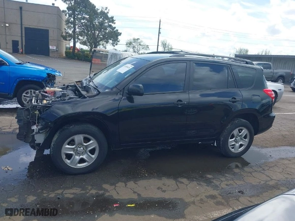 2011 Toyota RAV4 with VIN JTMZF4DVXB5033077, listed as a IAAI auction lot 41885636 with 137,642 mi miles. Bid and sale history available at carsss.com. Image 15.