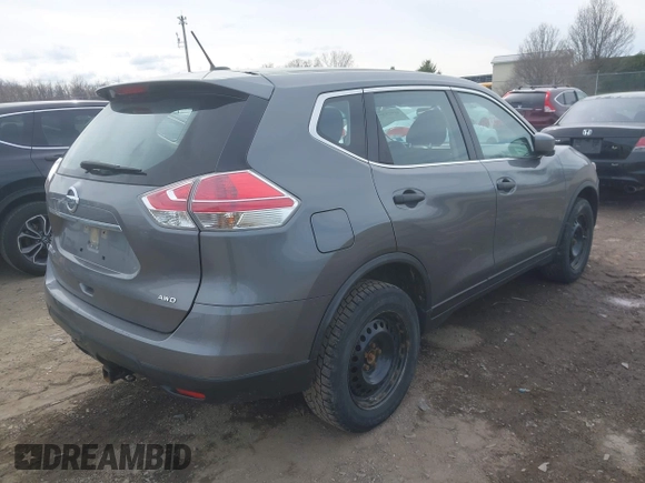 2016 Nissan Rogue S with VIN JN8AT2MV1GW147887, listed as a IAAI auction lot 41973301 with 136,375 mi miles. Bid and sale history available at carsss.com. Image 4.