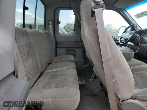 2001 Ford F-350 XL with VIN 1FTSX31F81EA54725, listed as a Copart auction lot 75389384 with 355,047 mi miles and Salvage Title. Bid and sale history available at DreamBid. Image 10.