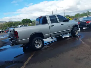 2005 Dodge 3500 SLT z VIN 3D7LS38C15G791333, wystawiony jako IAAI lot #40892553 z przebiegiem 188 933 mil mil oraz . Historia ofert i sprzedaży dostępna na DreamBid. Obrazek 4.