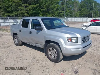2008 Honda Ridgeline RT with VIN 2HJYK16268H541732, listed as a IAAI auction lot 42775456 with 105,237 mi miles and . Bid and sale history available at DreamBid. Image 1.