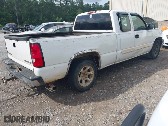 2005 Chevrolet Silverado 1500 LS with VIN 2GCEC19V351134806, listed as a IAAI auction lot 42181734 with 239,444 mi miles and . Bid and sale history available at DreamBid. Image 4.
