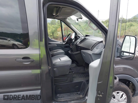 2017 Ford Transit with VIN 1FTYR2CG6HKA09959, listed as a IAAI auction lot 42524565 with 203,488 mi miles and . Bid and sale history available at DreamBid. Image 5.