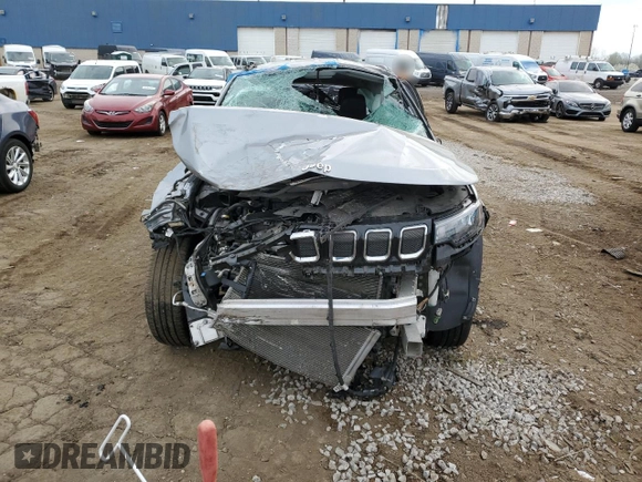 2022 Jeep Compass Limited with VIN 3C4NJDCB4NT113810, listed as a Copart auction lot 54395785 with 38,871 mi miles and Non repairable. Bid and sale history available at DreamBid. Image 5.