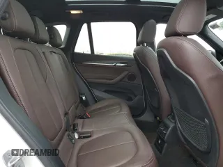 2017 BMW X1 xDrive28i with VIN WBXHT3C35H5F72686, listed as a Copart auction lot 39070823 with 41,723 mi miles. Bid and sale history available at carsss.com. Image 10.
