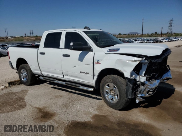 2020 Ram 2500 Tradesman z VIN 3C6UR5CL7LG172687, wystawiony jako Copart lot #63088435 z przebiegiem 120 021 mil mil oraz Szkoda całkowita • Salvage title. Historia ofert i sprzedaży dostępna na DreamBid. Obrazek 4.
