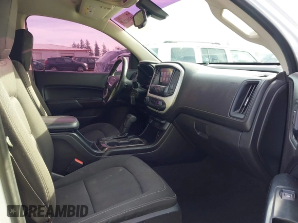 2017 GMC Canyon 2WD SLE with VIN 1GTG5CEN8H1230185, listed as a IAAI auction lot 41391765 with 101,443 mi miles. Bid and sale history available at carsss.com. Image 5.