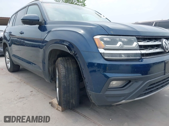 2018 Volkswagen Atlas SE z VIN 1V2KR2CA4JC532476, wystawiony jako IAAI lot #42070722 z przebiegiem 155 320 mil mil oraz . Historia ofert i sprzedaży dostępna na DreamBid. Obrazek 6.