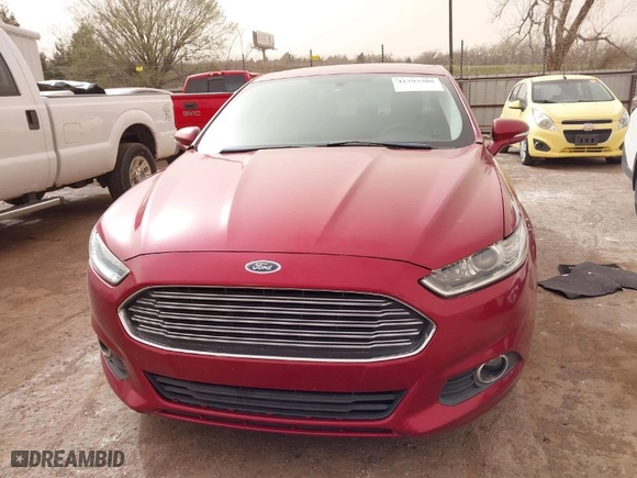 2016 Ford Fusion SE with VIN 3FA6P0HD1GR327505, listed as a IAAI auction lot 41797508 with 174,809 mi miles. Bid and sale history available at carsss.com. Image 12.