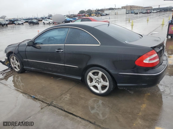 2005 Mercedes-Benz CLK-Class 5.0L with VIN WDBTJ75J05F138614, listed as a Copart auction lot 44733355 with 113,866 mi miles and Salvage Title. Bid and sale history available at carsss.com. Image 2.