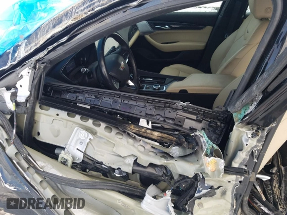 2022 Cadillac CT5 Premium Luxury z VIN 1G6DT5RK5N0135897, wystawiony jako Copart lot #82653464 z przebiegiem 71 654 mil mil oraz Szkoda całkowita • Salvage title. Historia ofert i sprzedaży dostępna na DreamBid. Obrazek 7.