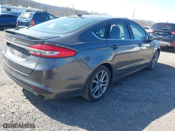 2017 Ford Fusion SE with VIN 3FA6P0HD8HR211638, listed as a IAAI auction lot 42029399 with 90,262 mi miles. Bid and sale history available at carsss.com. Image 4.