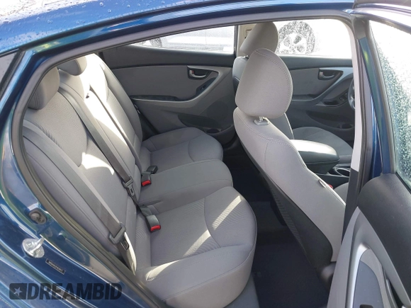 2015 Hyundai Elantra SE z VIN 5NPDH4AEXFH634973, wystawiony jako IAAI lot #41901961 z przebiegiem Nie podano mil oraz . Historia ofert i sprzedaży dostępna na DreamBid. Obrazek 8.