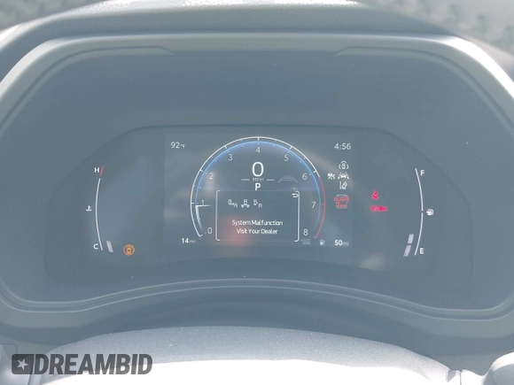 2024 Toyota Highlander XLE with VIN 5TDAAAA55RS017176, listed as a IAAI auction lot 42038401 with 14 mi miles and . Bid and sale history available at DreamBid. Image 7.