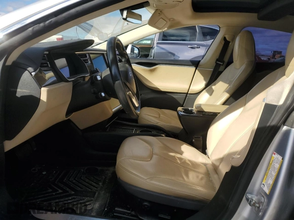 2015 Tesla Model S 85D with VIN 5YJSA1H2XFFP73196, listed as a Copart auction lot 75903524 with Not Provided miles and Salvage Title. Bid and sale history available at carsss.com. Image 7.