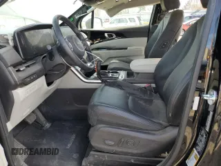 2024 Kia Carnival SX Prestige with VIN KNDNE5H37R6302284, listed as a Copart auction lot 49426315 with 29,591 mi miles and Salvage Title. Bid and sale history available at DreamBid. Image 7.